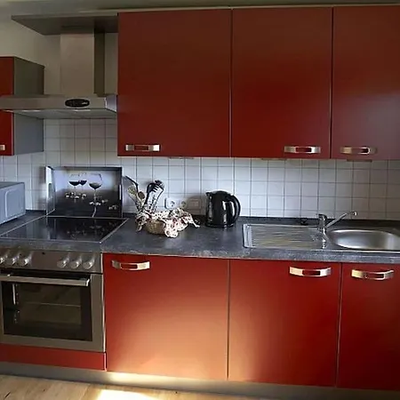 בית נופש With Tower Modern Retreat Scheinfeld